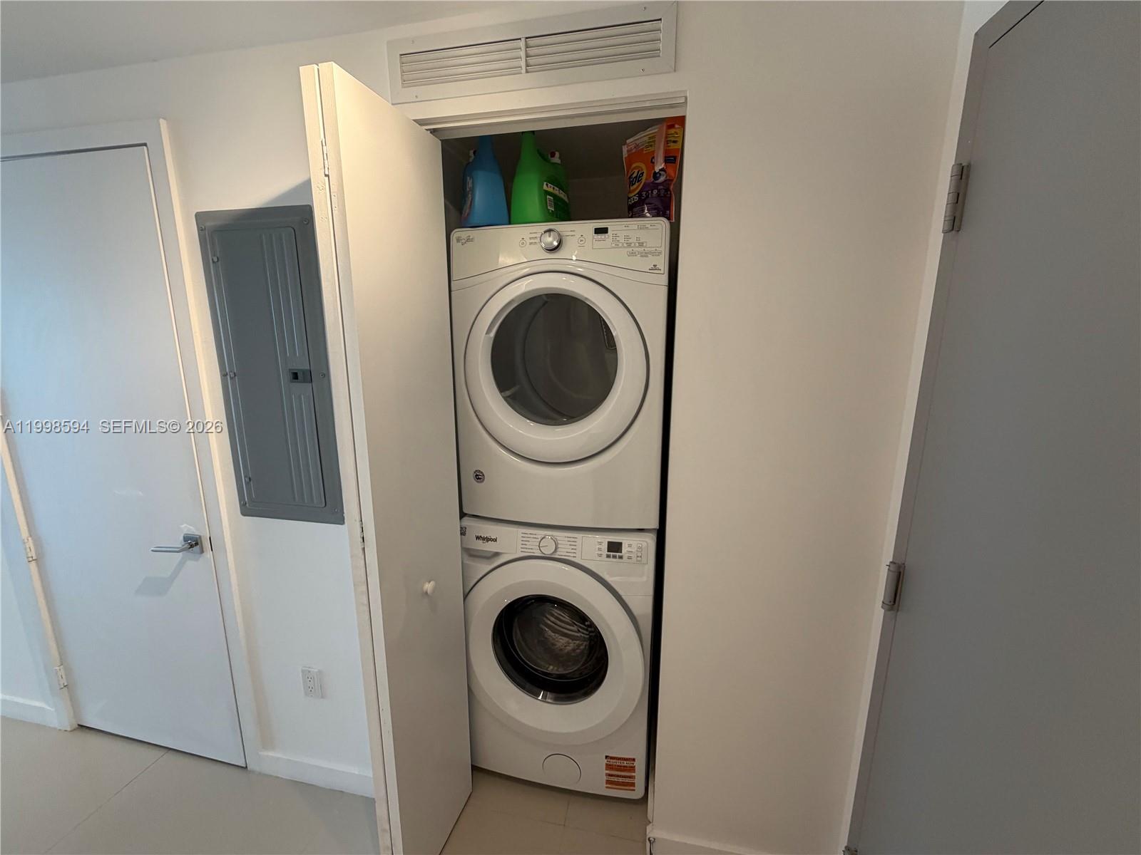 ARIA ON THE BAY CONDO - Residential Lease