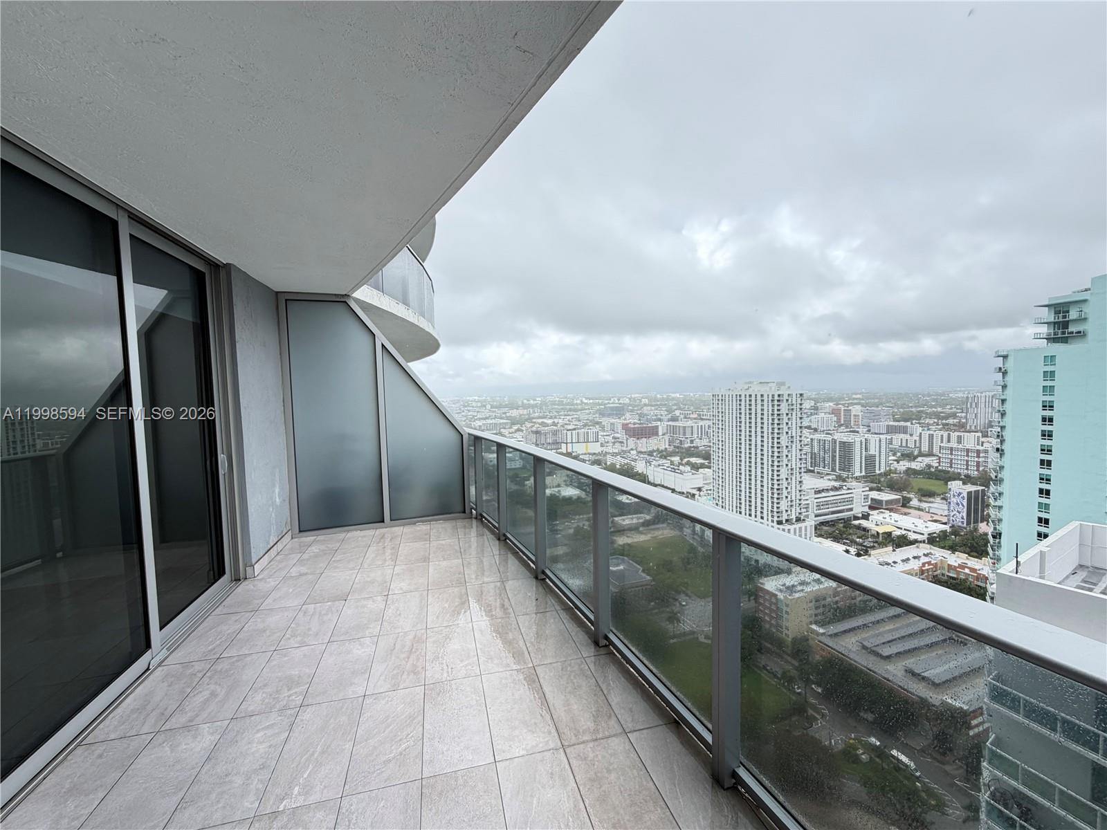 ARIA ON THE BAY CONDO - Residential Lease