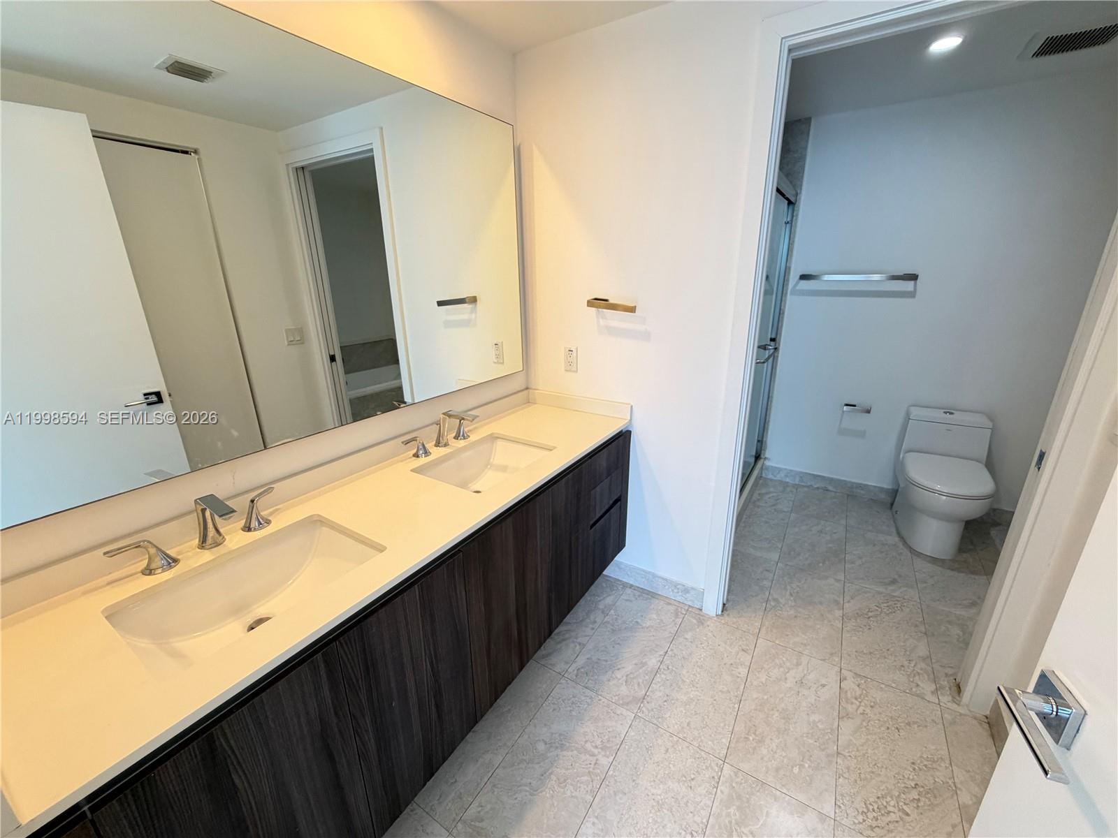 ARIA ON THE BAY CONDO - Residential Lease