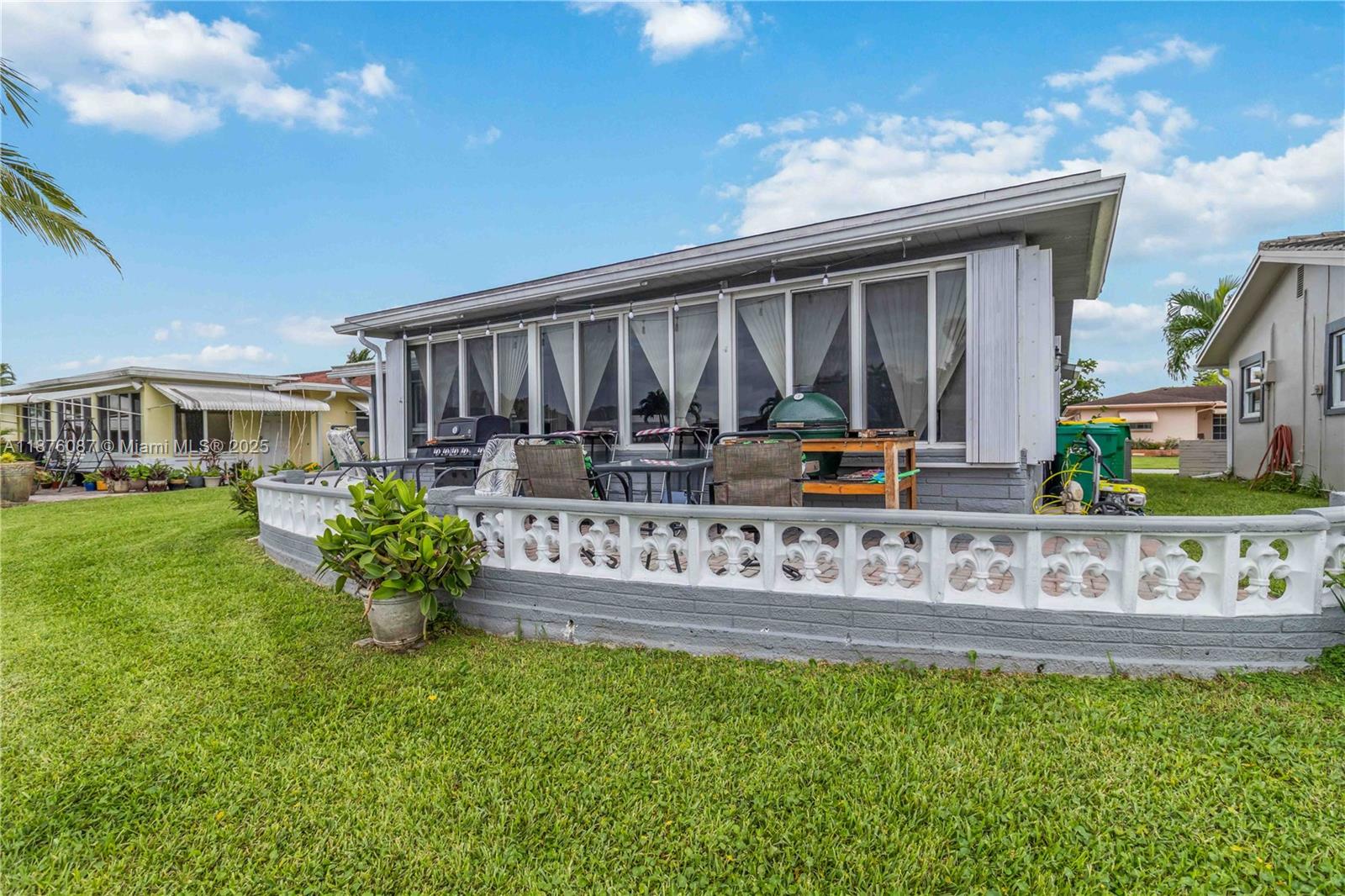 MAINLANDS OF TAMARAC LAKE - Residential
