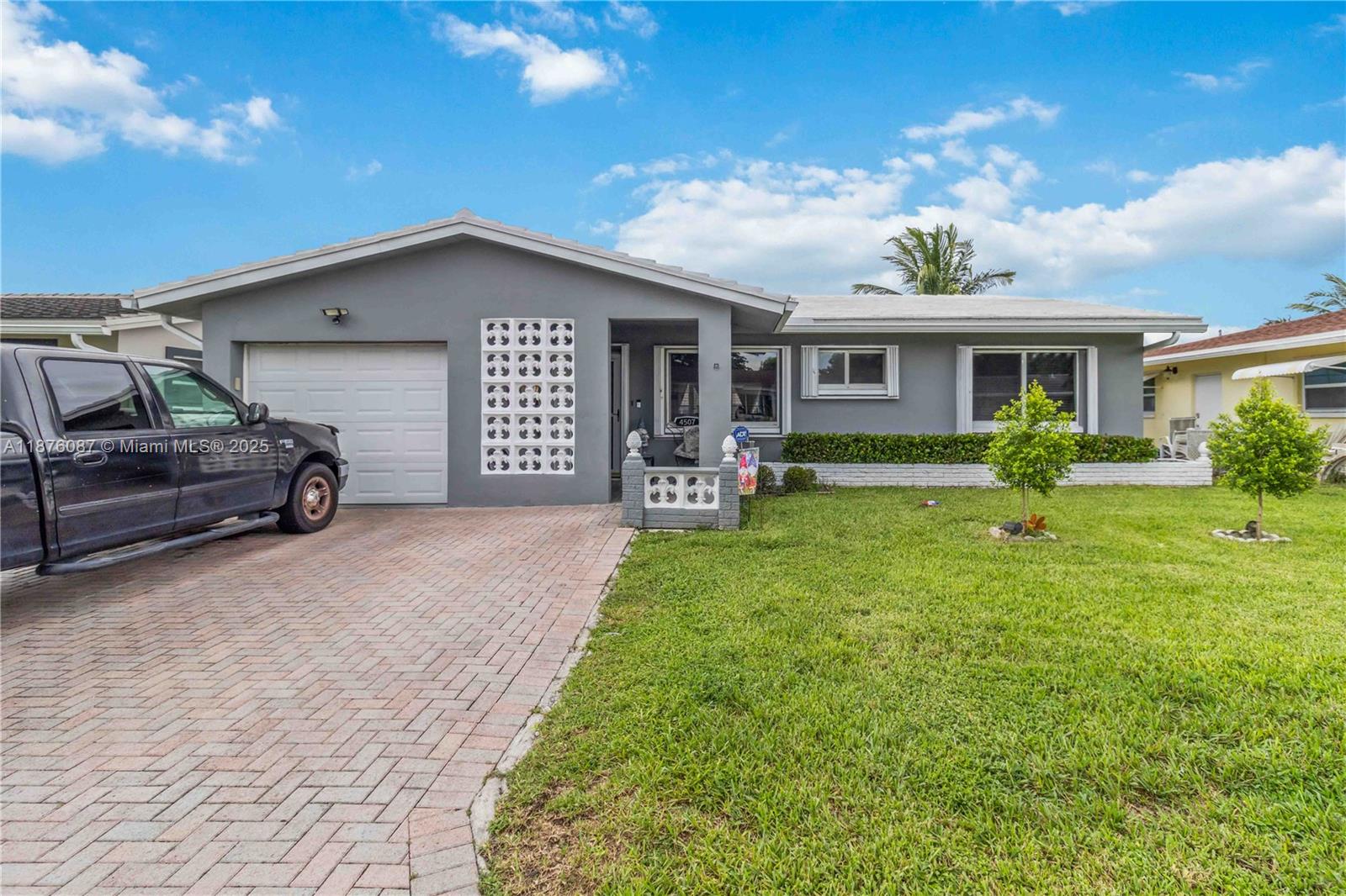 MAINLANDS OF TAMARAC LAKE - Residential