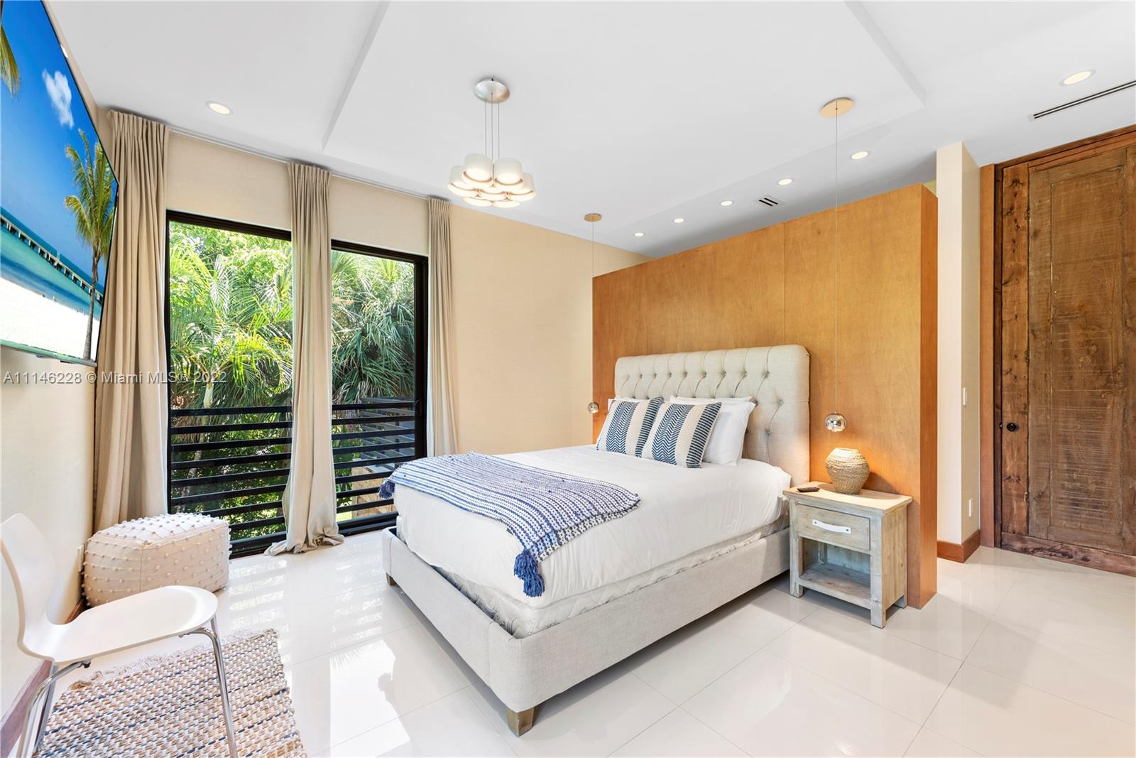 SHORECREST - Residential