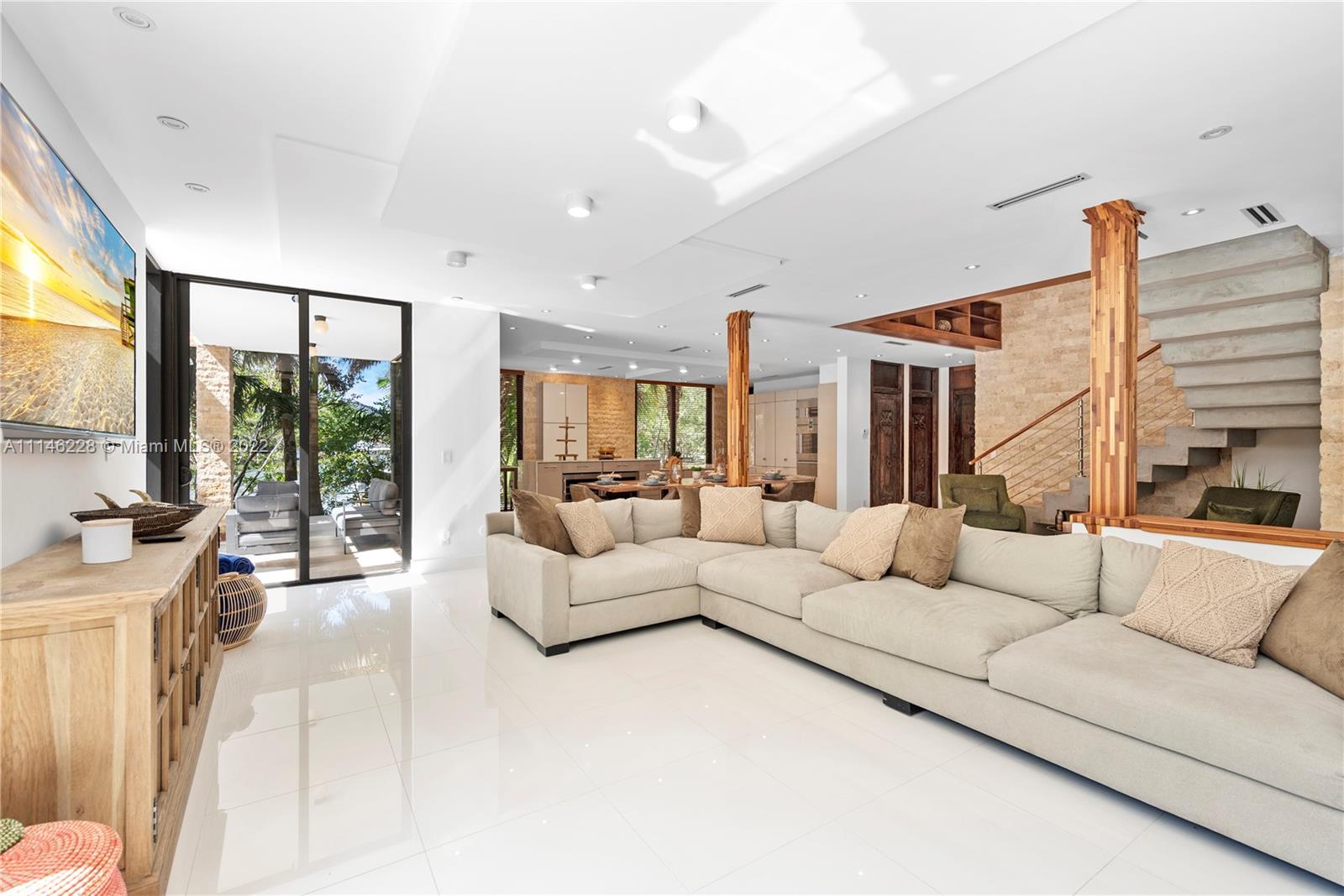 SHORECREST - Residential