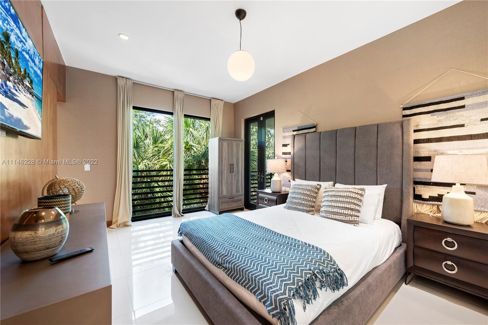 SHORECREST - Residential