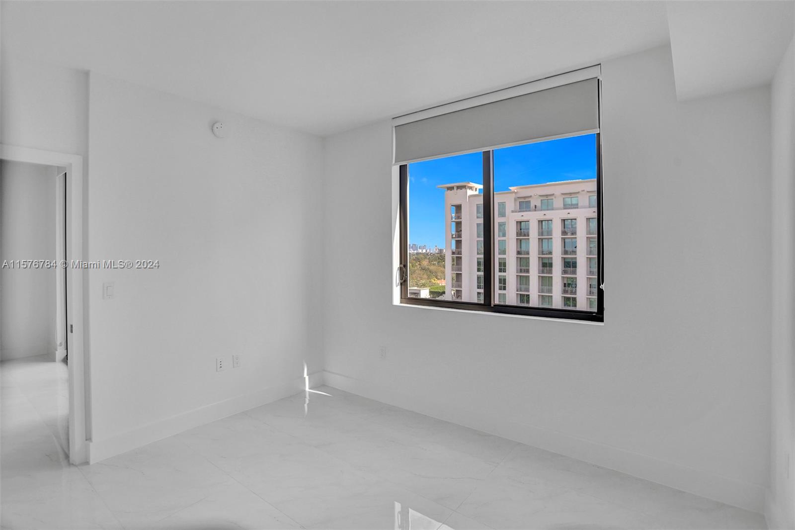 MERRICK MANOR - Residential Lease