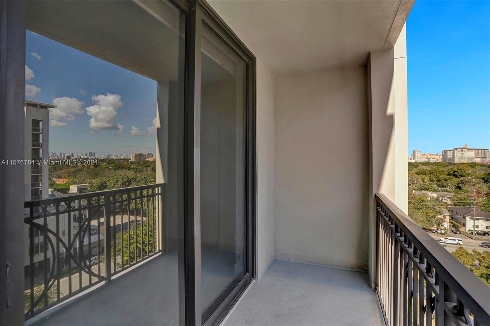 MERRICK MANOR - Residential Lease