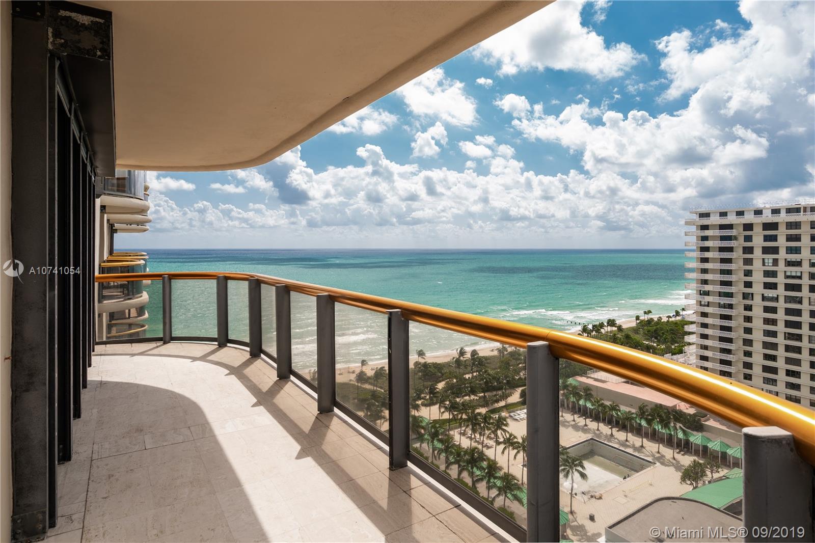 BAL HARBOUR TOWER CONDO - Residential