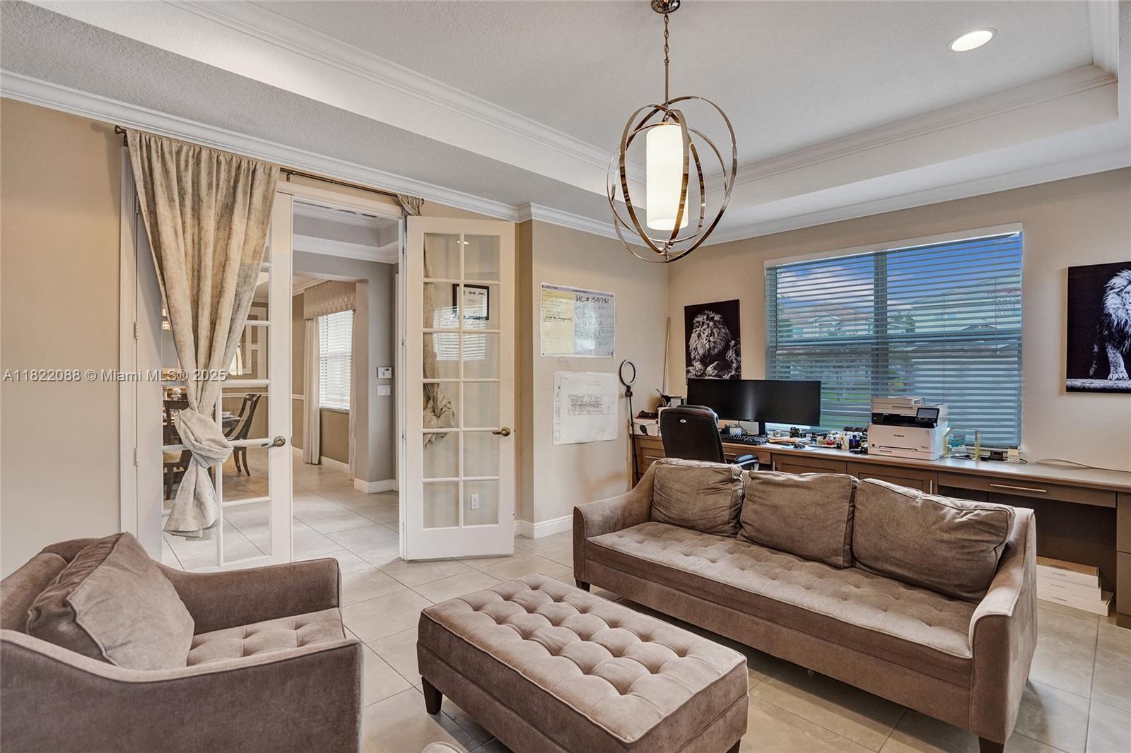 DILLRUN ESTATES - Residential Lease