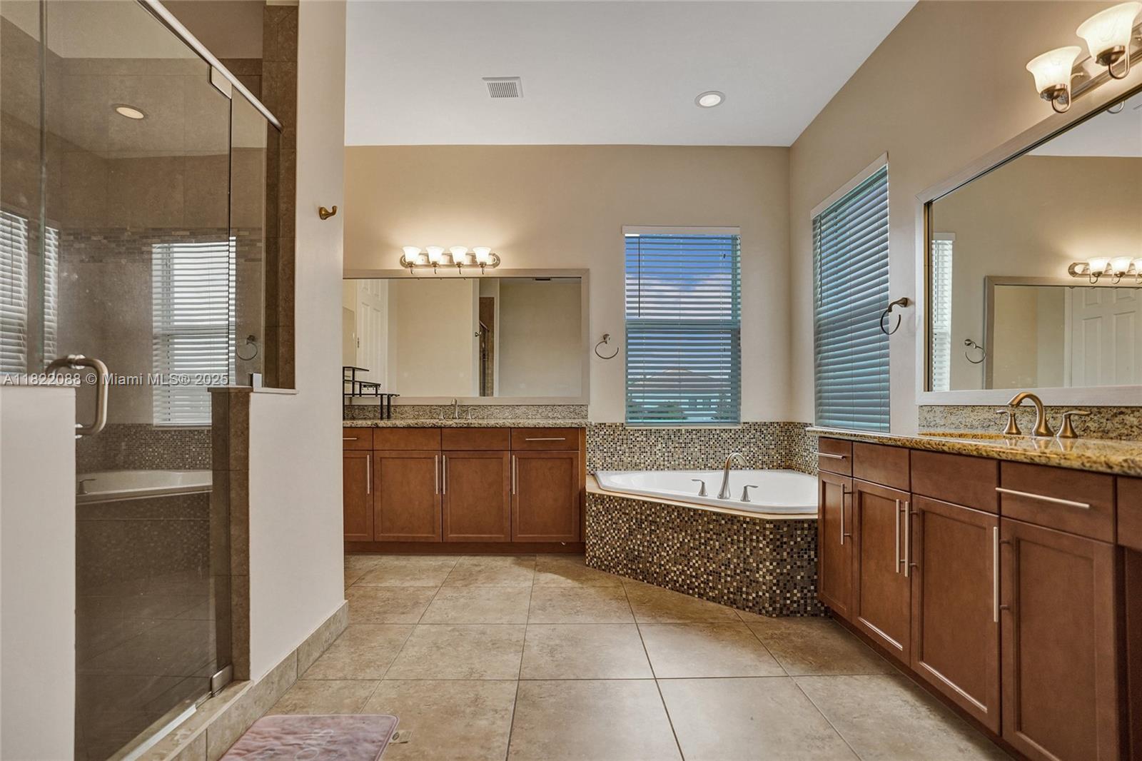 DILLRUN ESTATES - Residential Lease