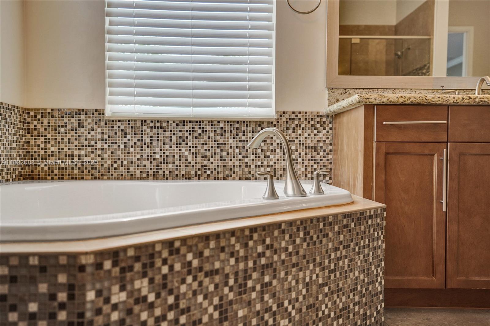 DILLRUN ESTATES - Residential Lease
