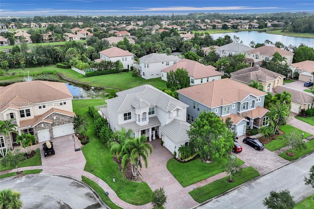 Photo of 8959 Cypress Grove Ln #0, Royal Palm Beach, FL 33411 (MLS # A11822088)