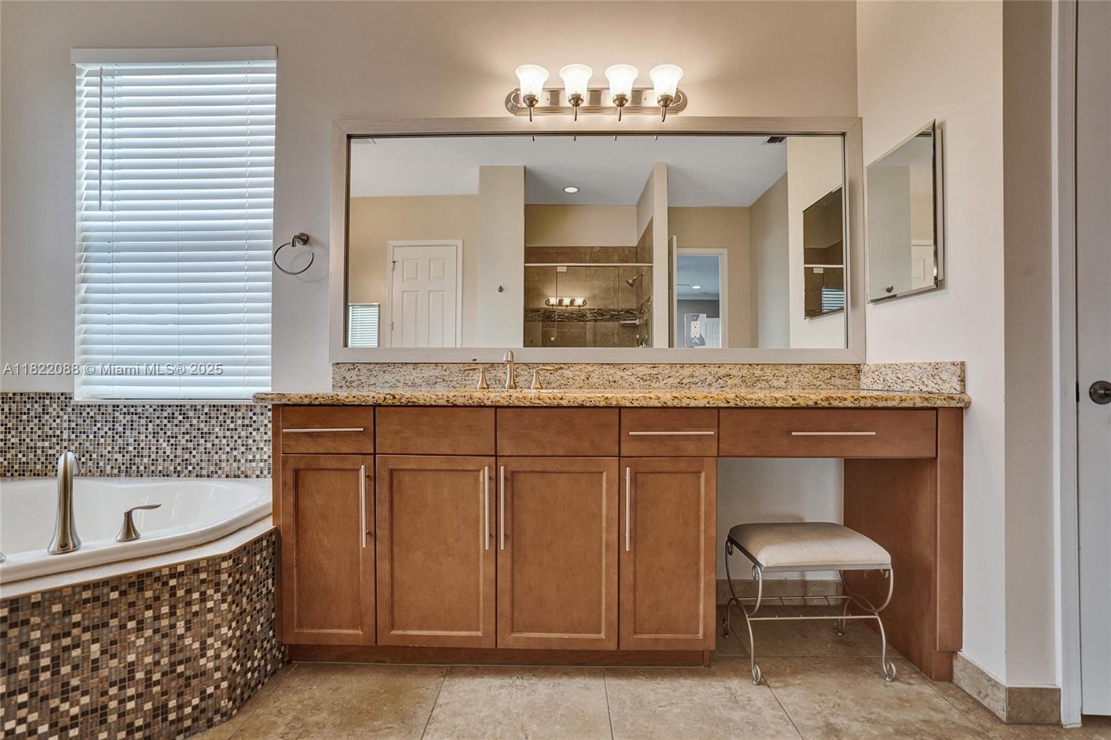 DILLRUN ESTATES - Residential Lease