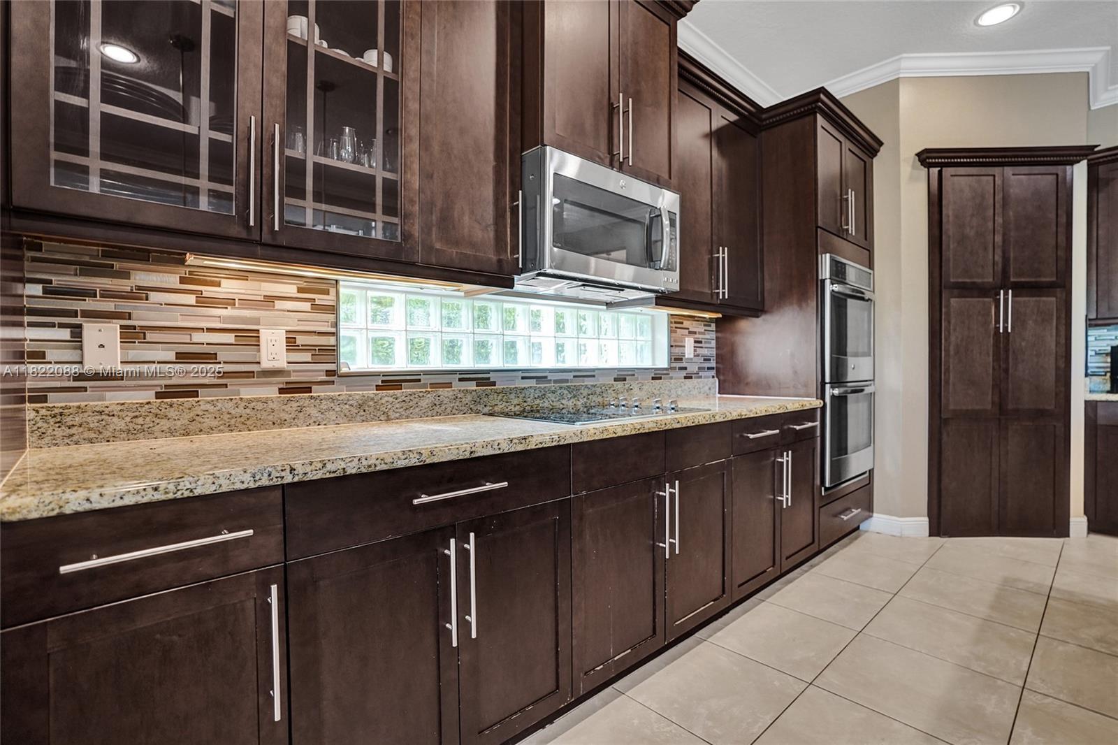 DILLRUN ESTATES - Residential Lease