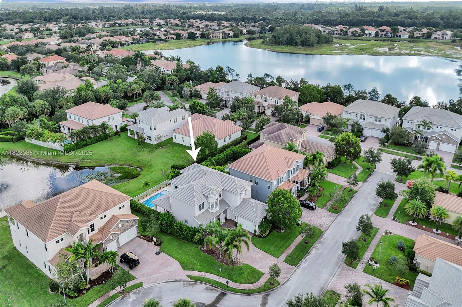 DILLRUN ESTATES - Residential Lease