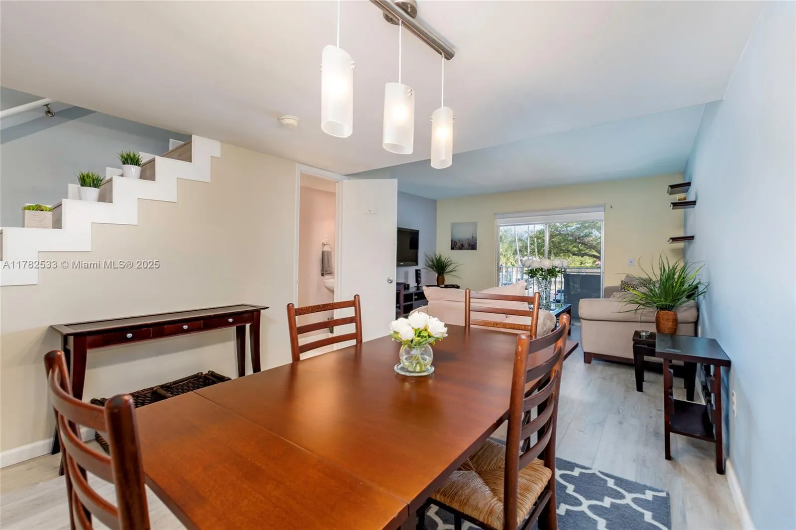 Miami, Florida 33155, United States, 2 Bedrooms Bedrooms, ,2 BathroomsBathrooms,Residential,Active,107254