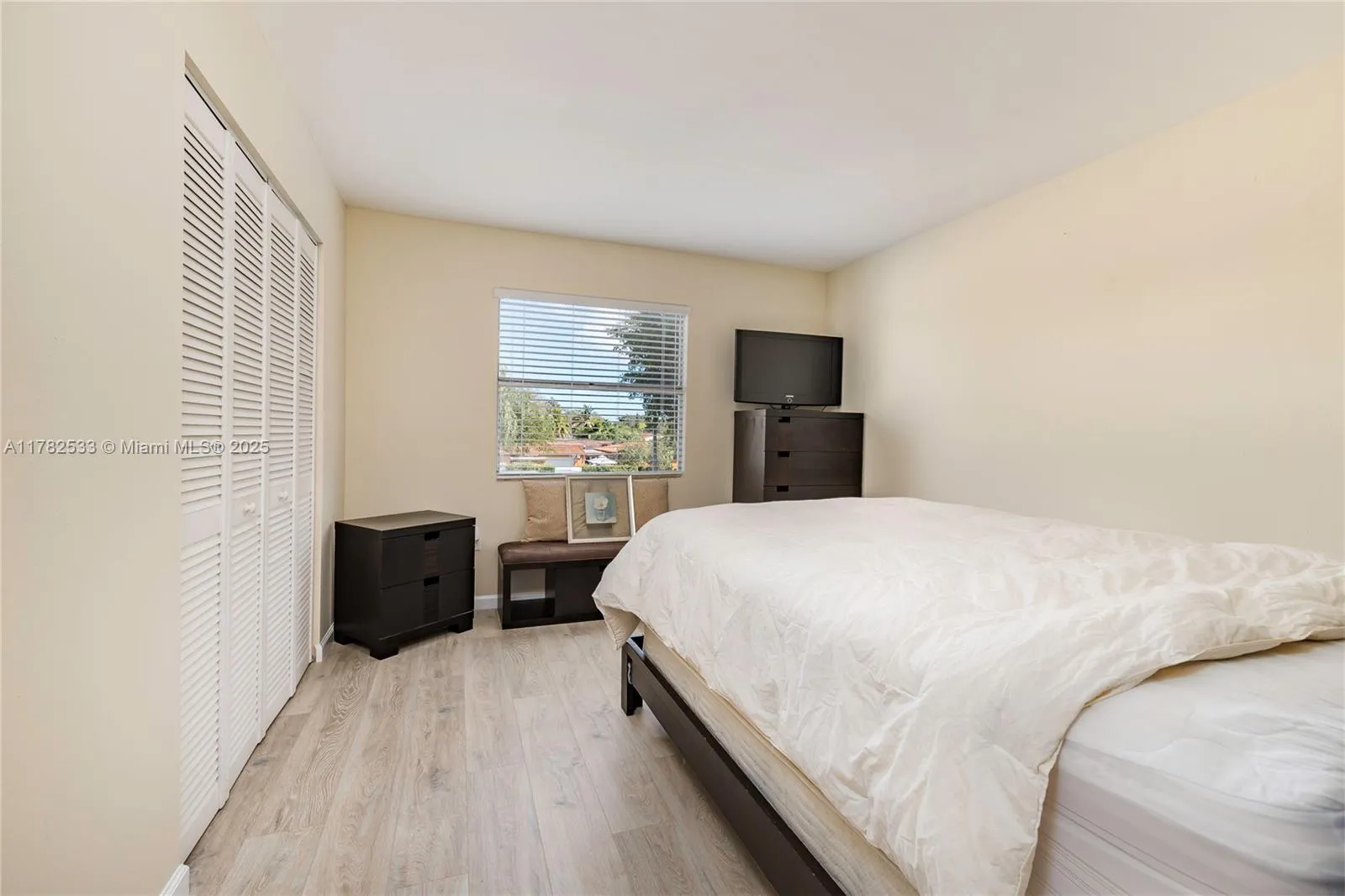 Miami, Florida 33155, United States, 2 Bedrooms Bedrooms, ,2 BathroomsBathrooms,Residential,Active,107254