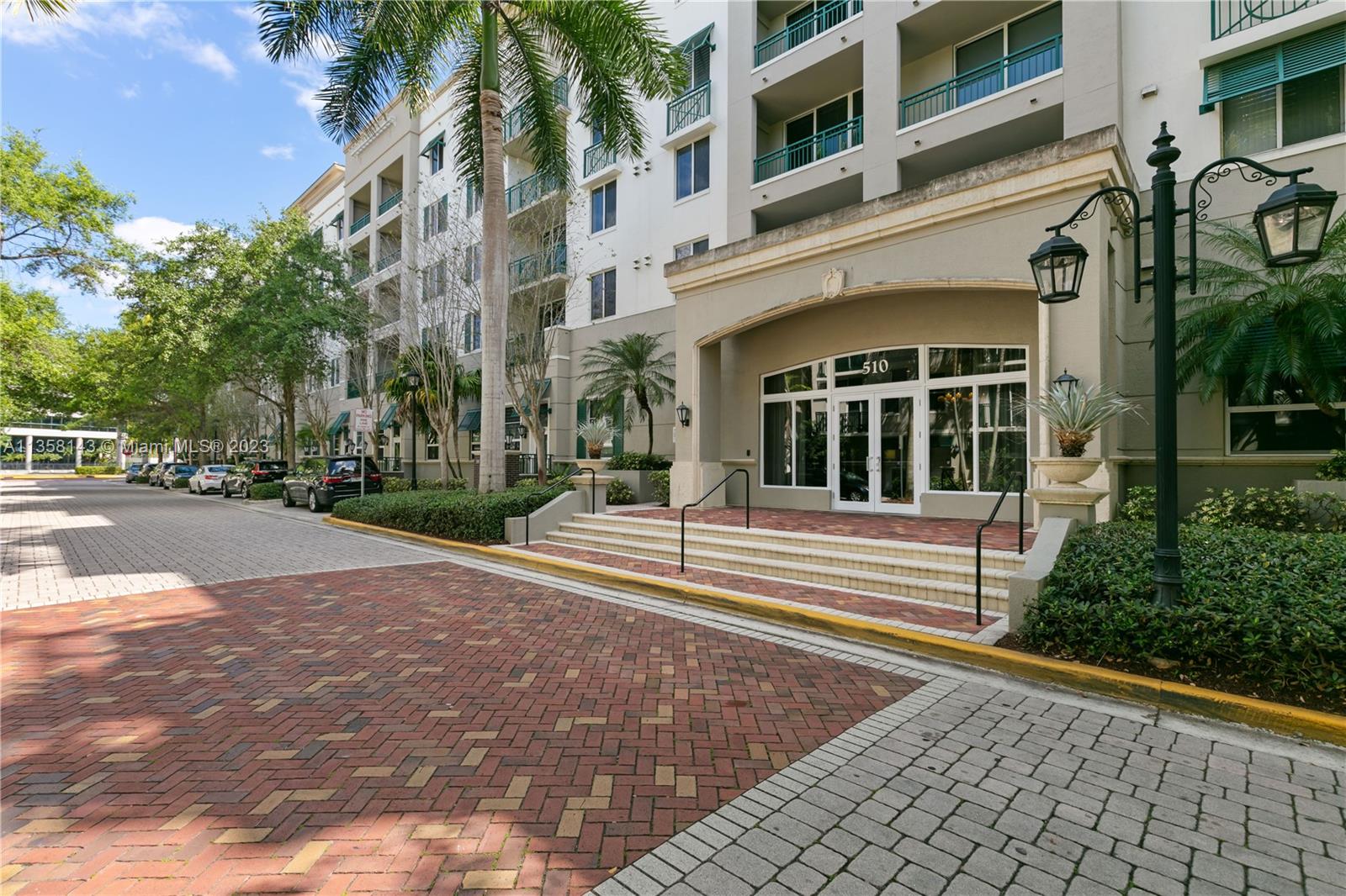 VERANDA CONDO - Residential