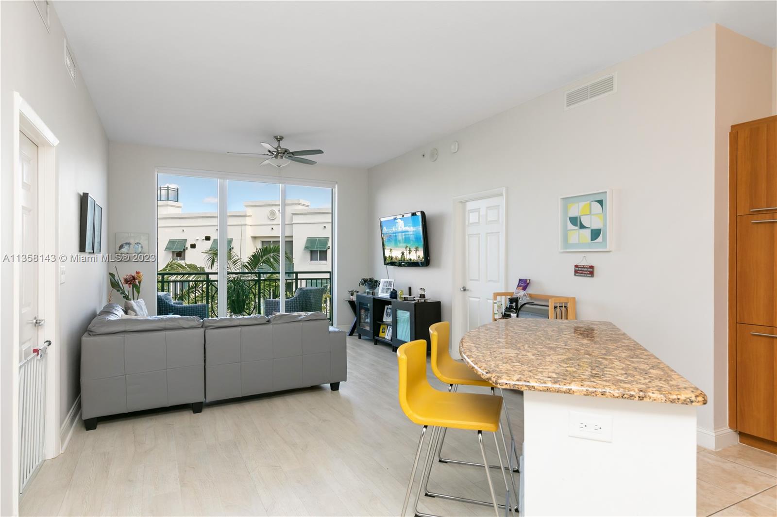 VERANDA CONDO - Residential