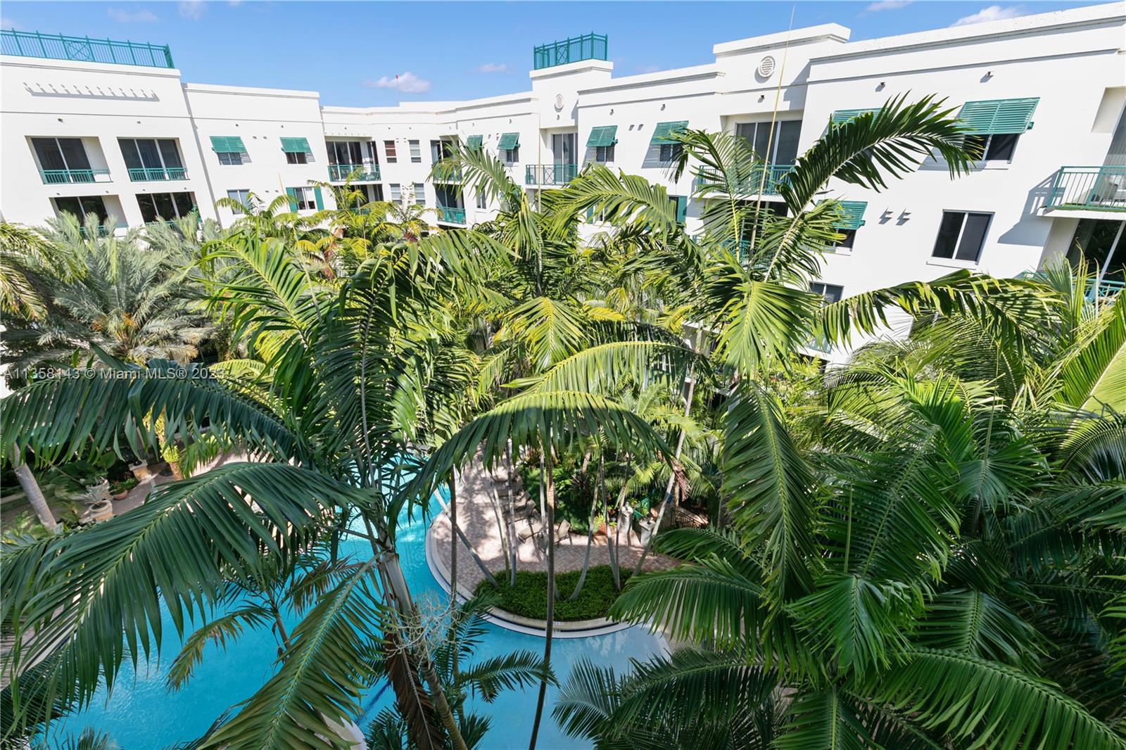 VERANDA CONDO - Residential