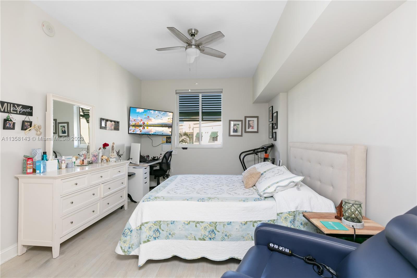 VERANDA CONDO - Residential