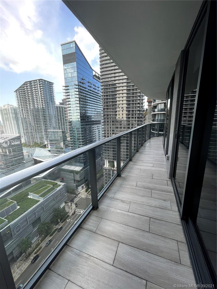 BRICKELL HEIGHTS WEST CON - Residential Lease