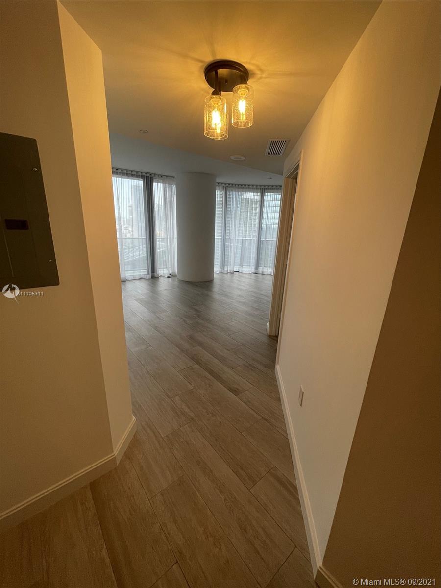 BRICKELL HEIGHTS WEST CON - Residential Lease