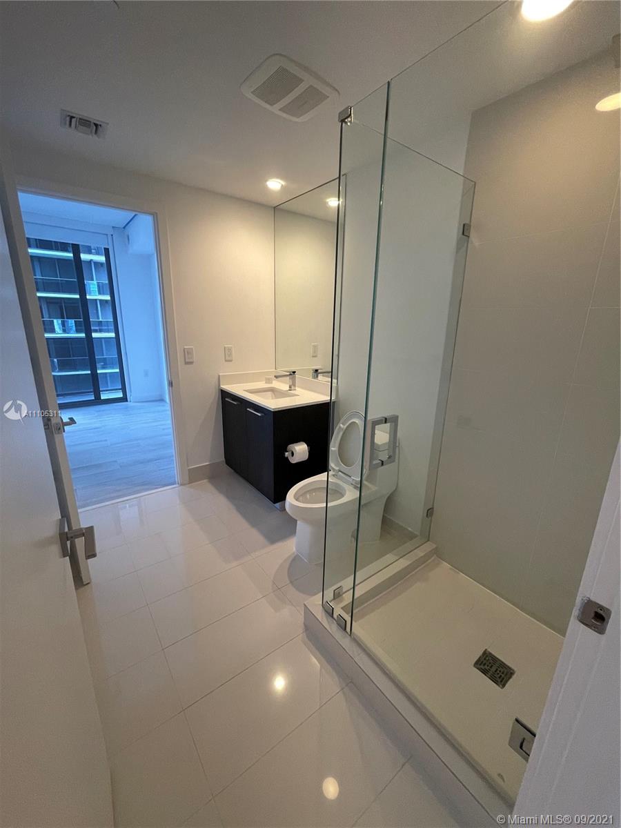 BRICKELL HEIGHTS WEST CON - Residential Lease