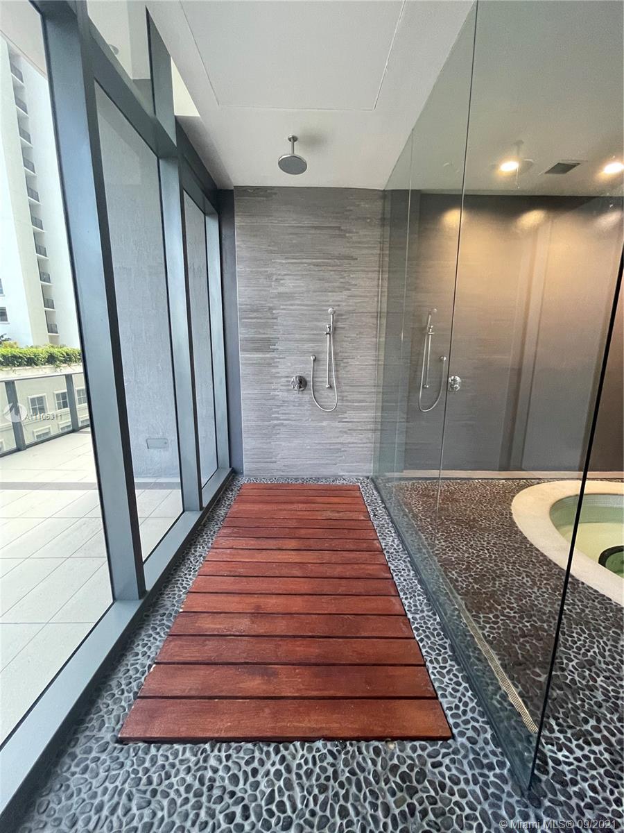 BRICKELL HEIGHTS WEST CON - Residential Lease
