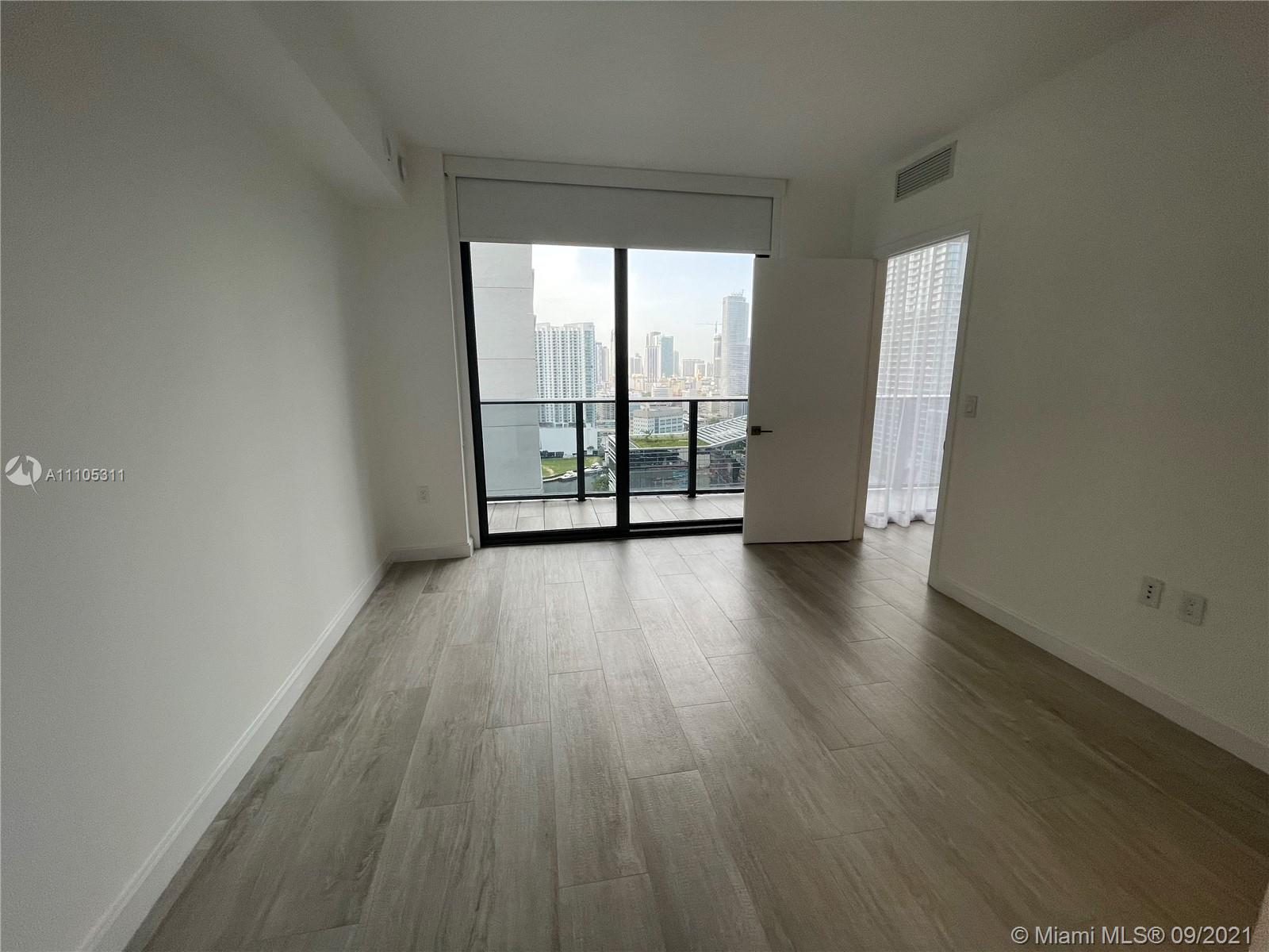 BRICKELL HEIGHTS WEST CON - Residential Lease