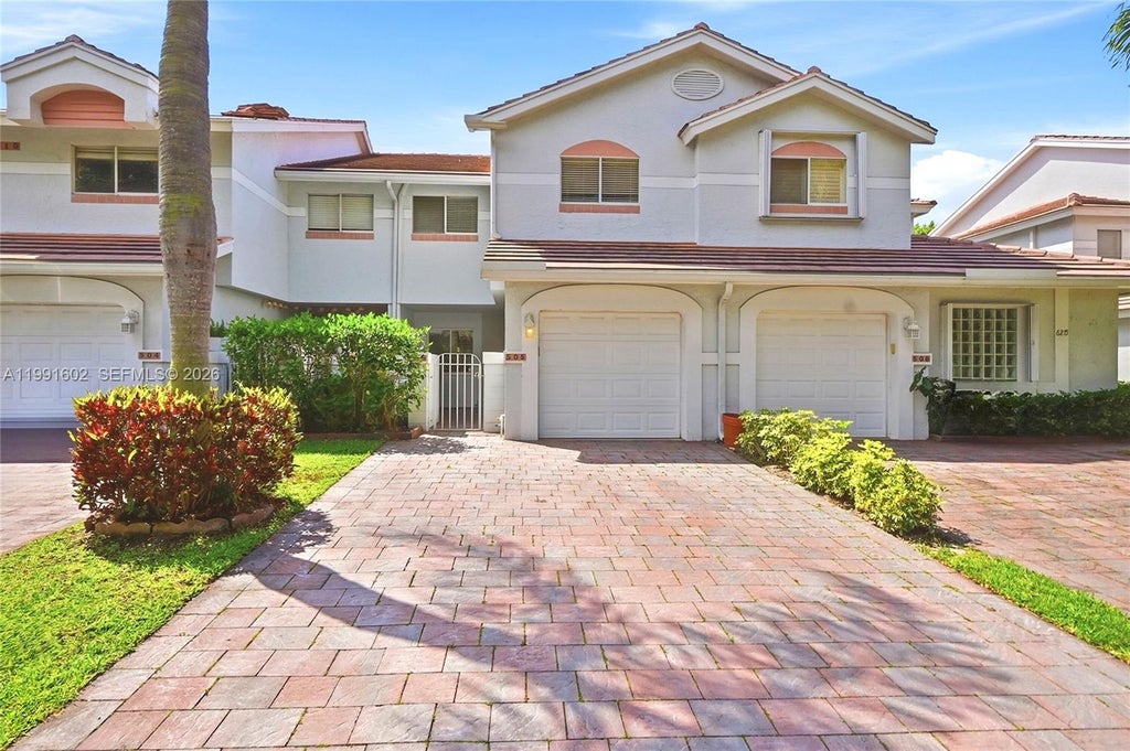 Photo of 6215 Old Court Rd #505, Boca Raton, FL 33433 (MLS # A11991602)