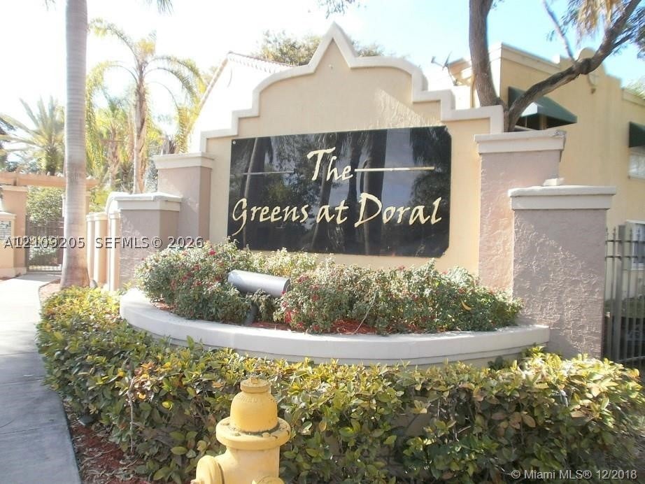 9764 NW 46th Ter
