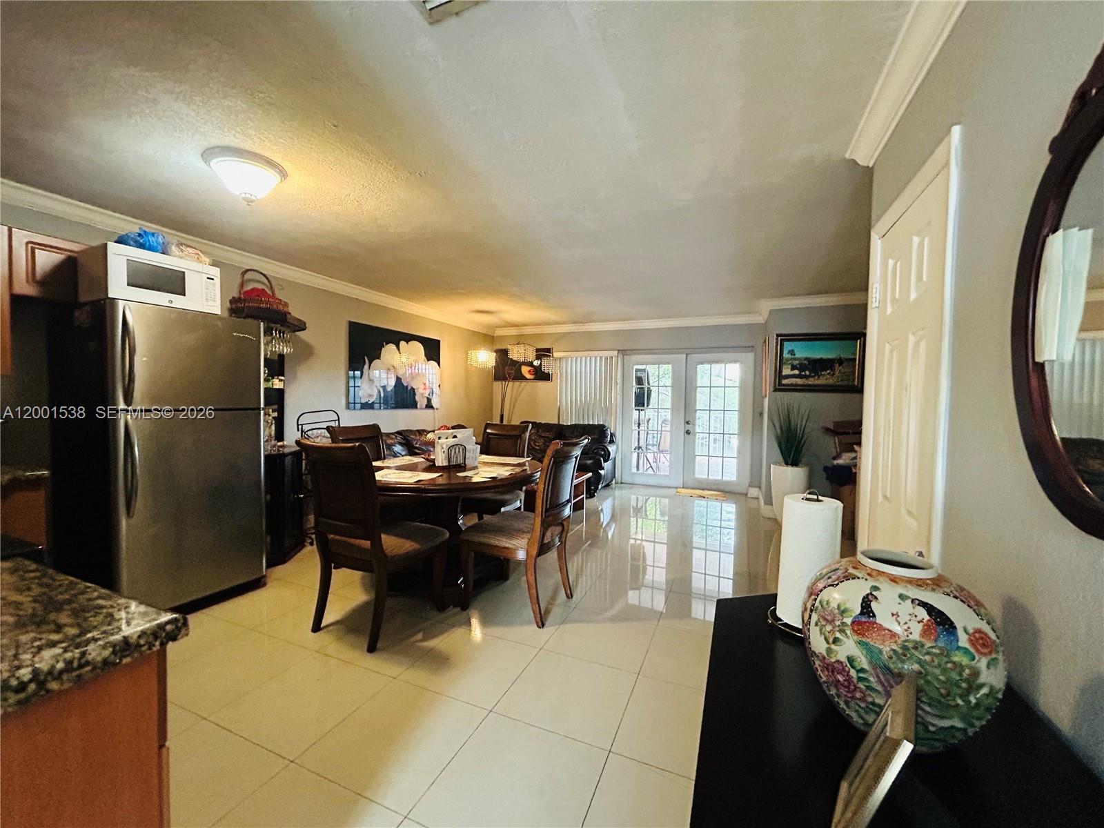 1589 W 73rd St, Hialeah, FL, 33014/$458,000 3 1589 W 73rd St