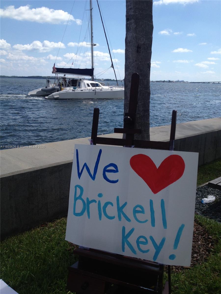 ST LOUIS CONDO - Residential Lease