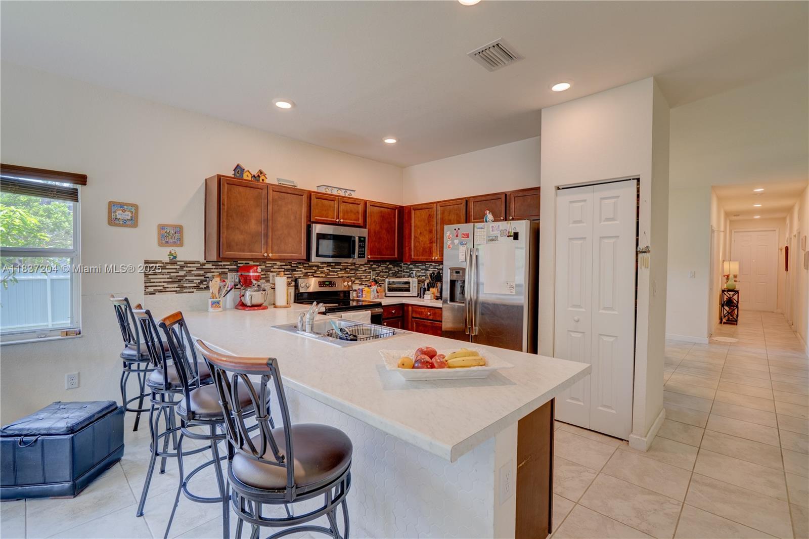 289 SE 31st Ave, Homestead, FL, 33033/$509,000 4 289 SE 31st Ave