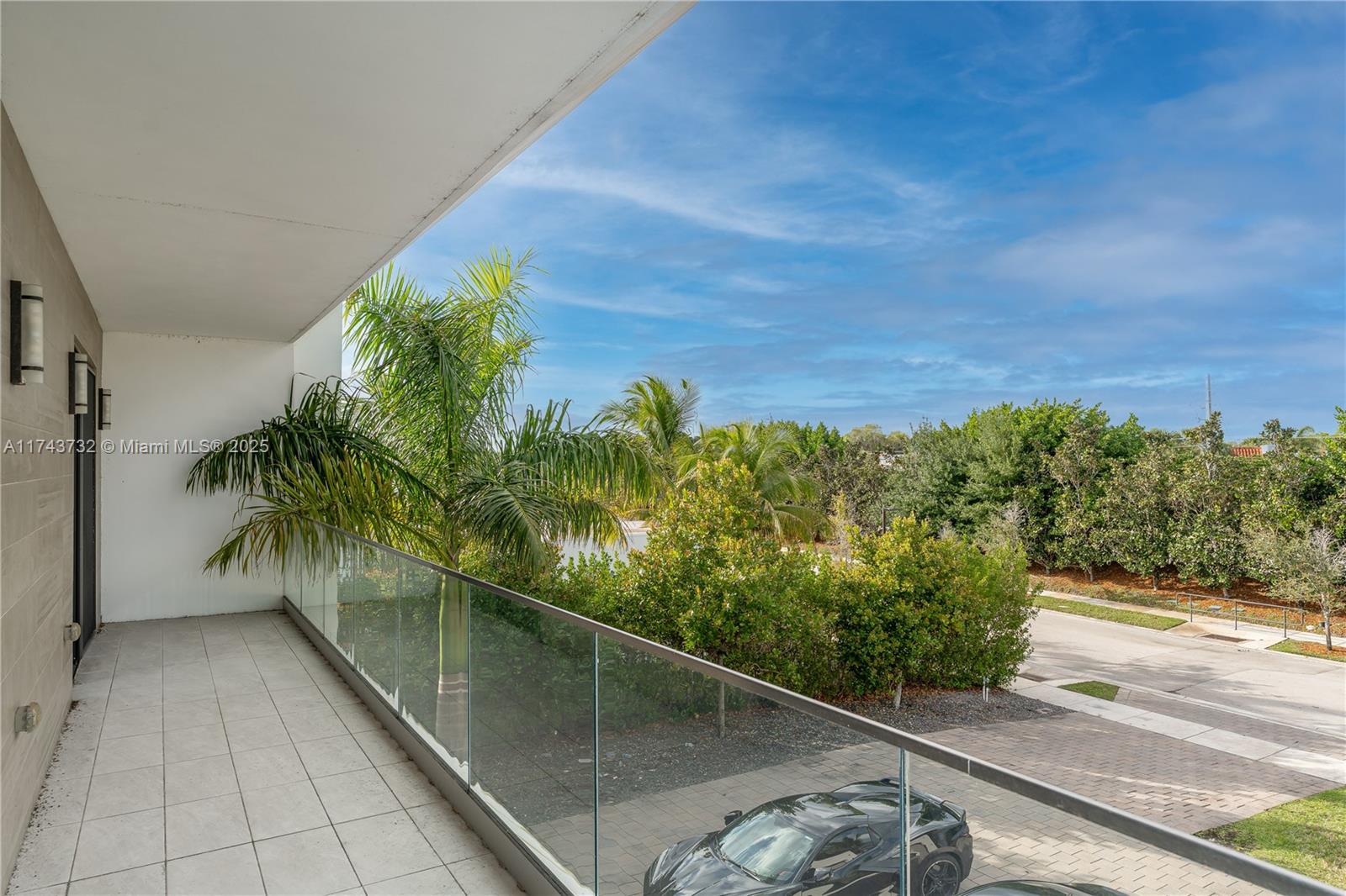 WESTON ESTATES - Residential