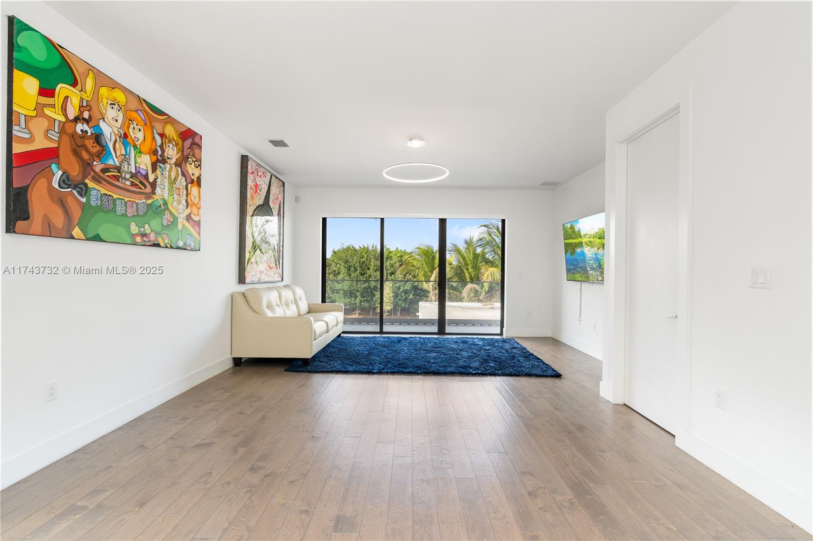 WESTON ESTATES - Residential
