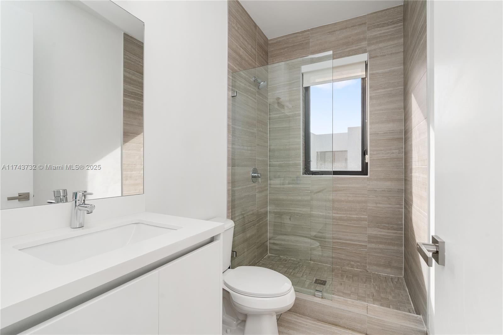 WESTON ESTATES - Residential