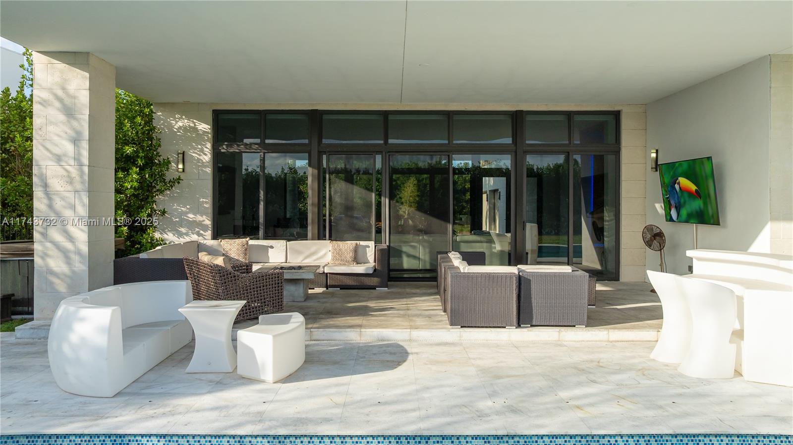 WESTON ESTATES - Residential