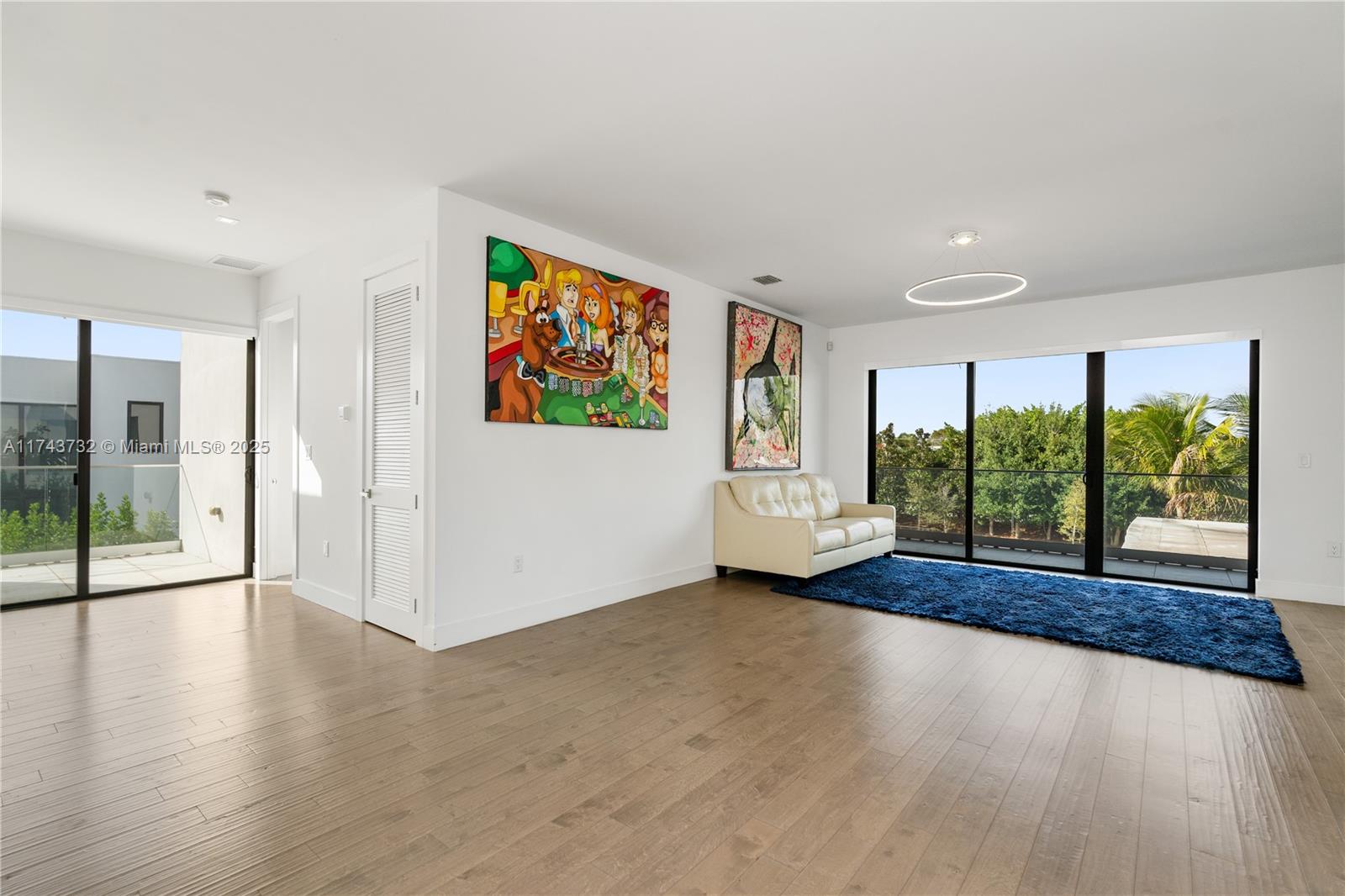 WESTON ESTATES - Residential
