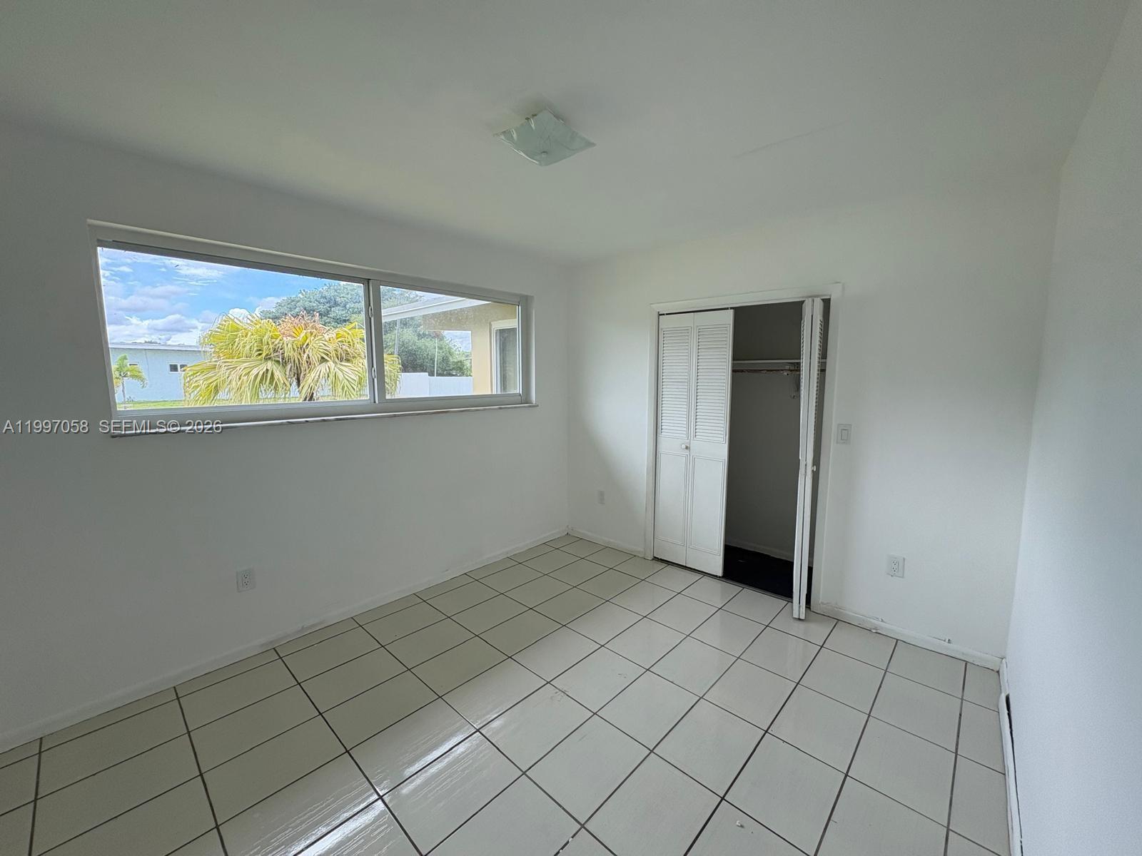 MIAMI GARDENS ESTATES - Residential Lease