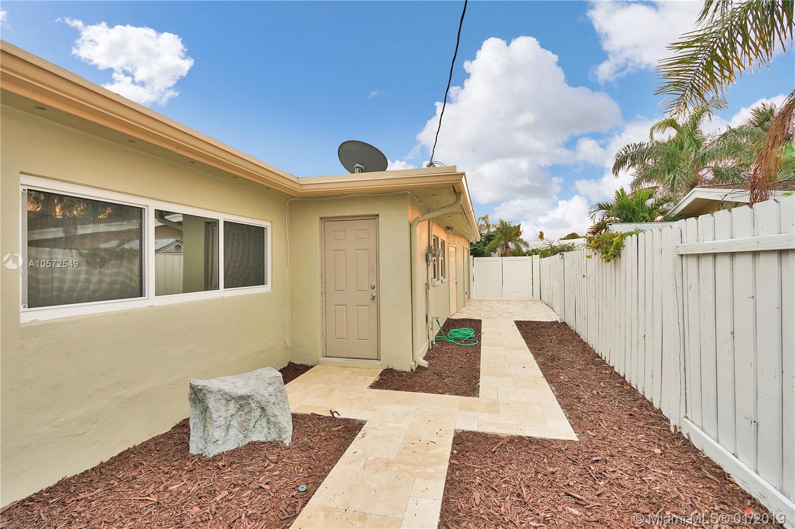 BOCA WOODS IN - Residential