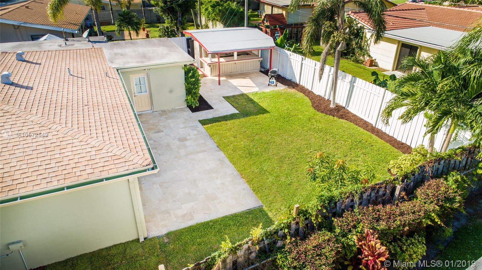 BOCA WOODS IN - Residential