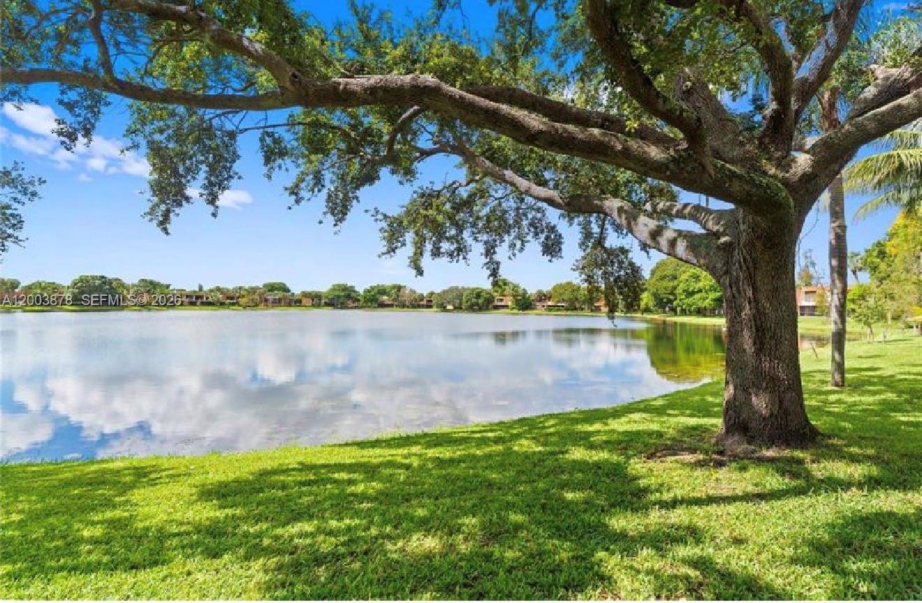 WOODVILLE - Residential