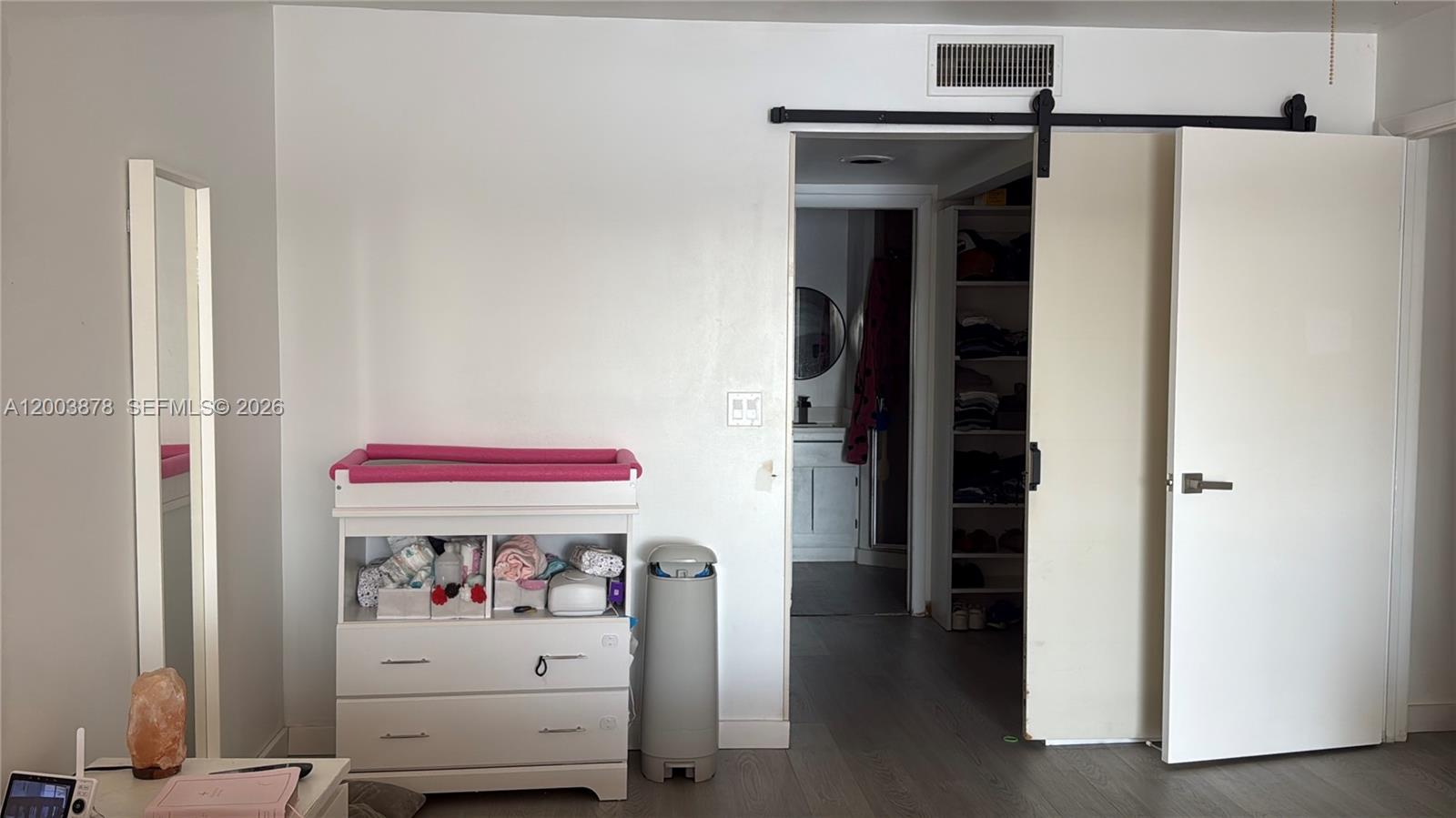 WOODVILLE - Residential