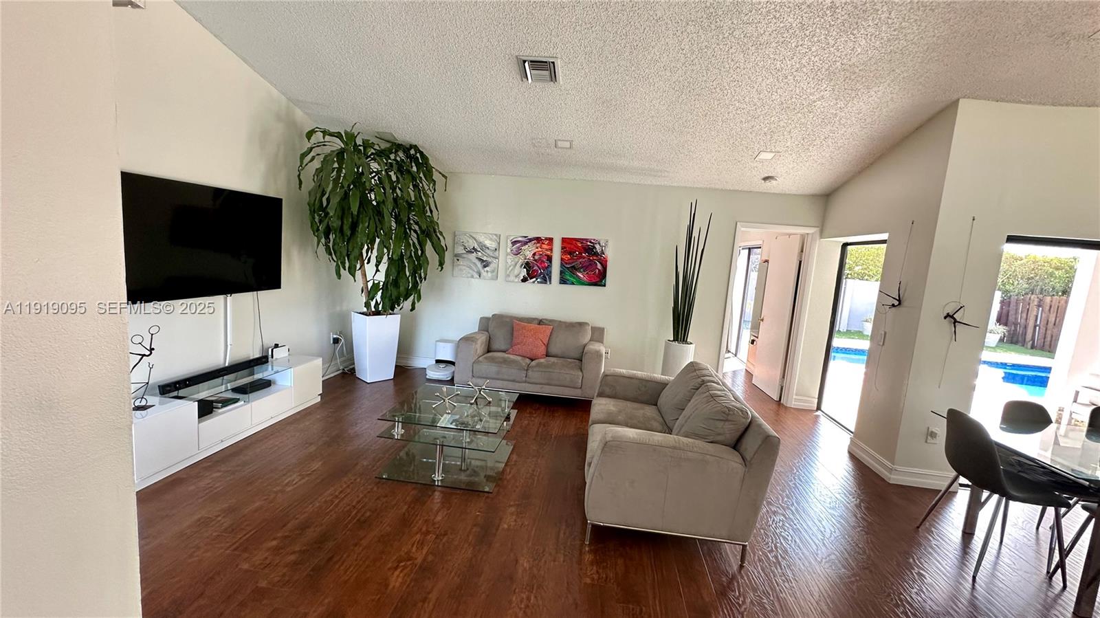 BONAVENTURE LAKES ADD 2 - Residential Lease