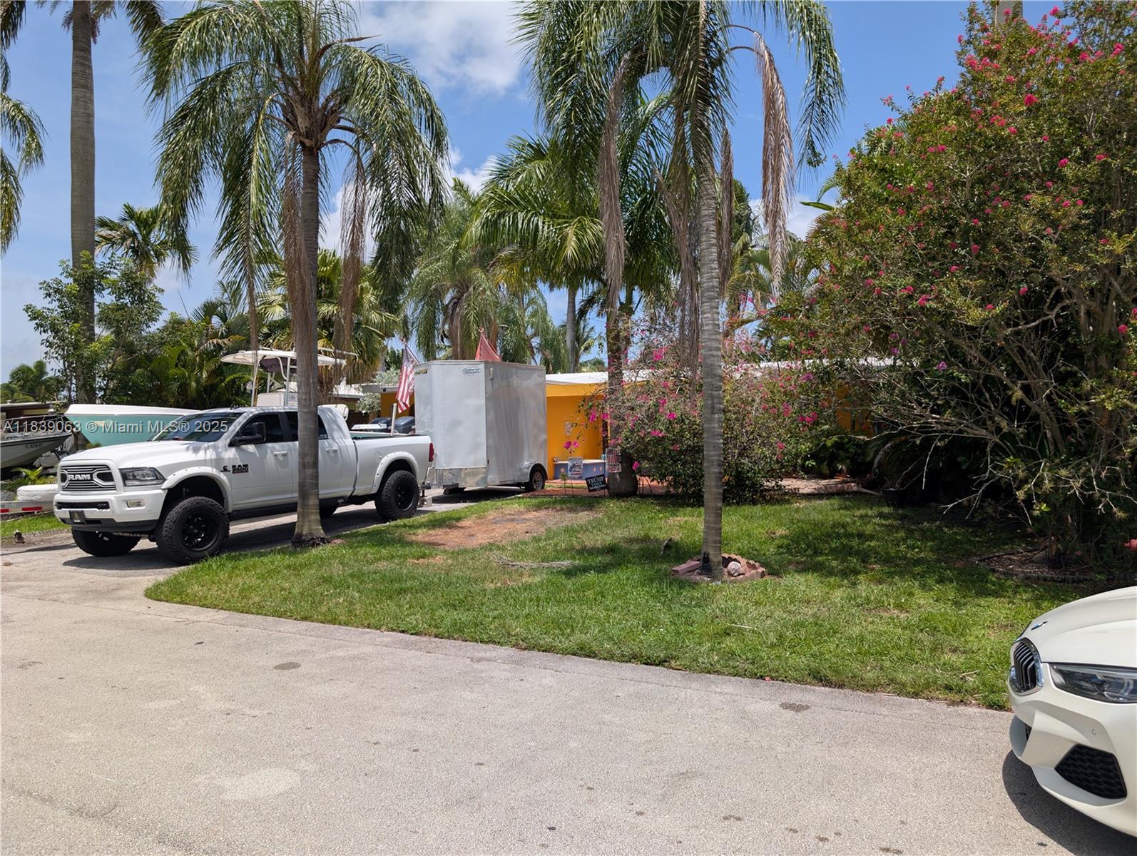 2606 Gulfstream Ln