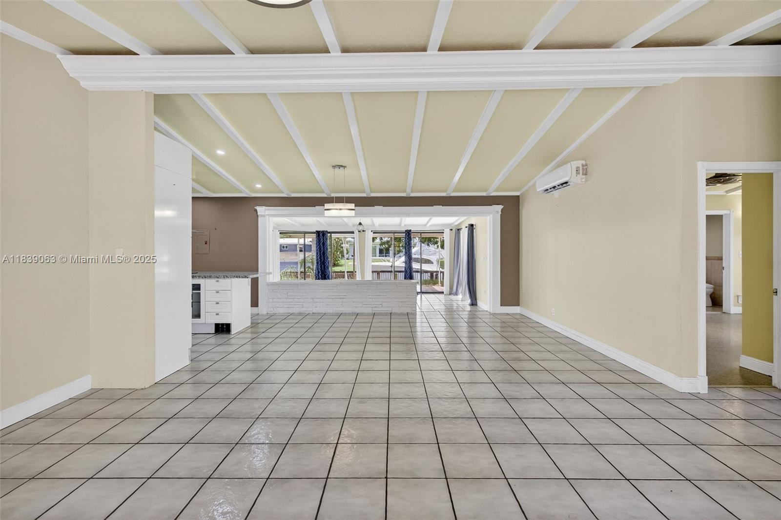 LAUDERDALE ISLES NO 2 - Residential