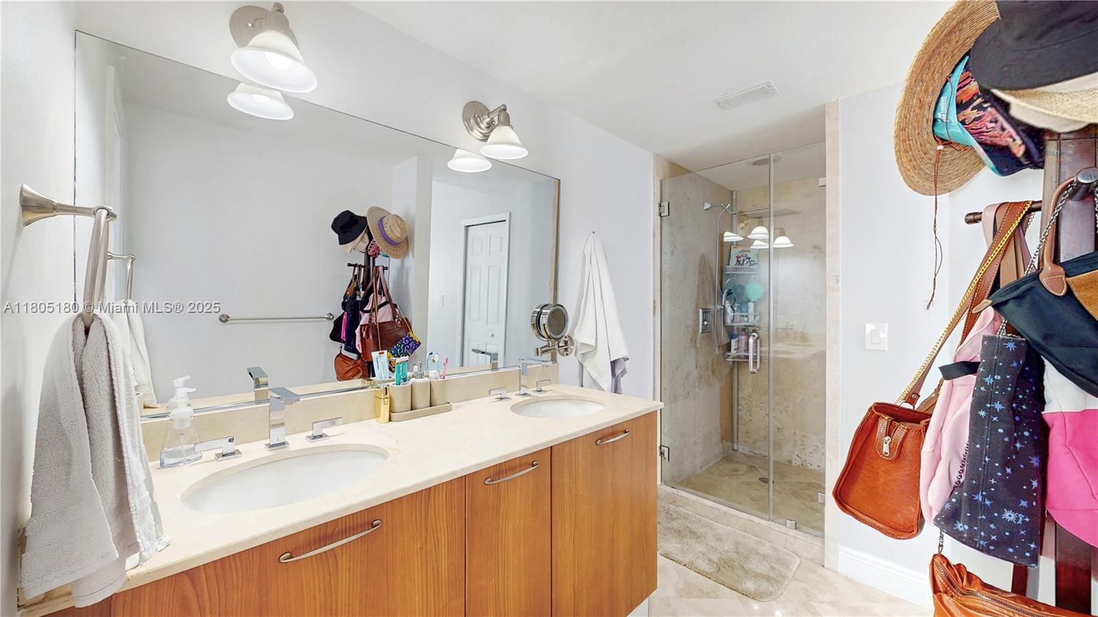 ROADS END VILLAGE CONDO - Residential