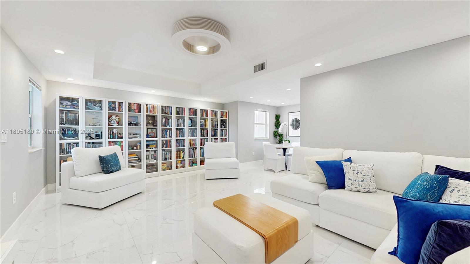 ROADS END VILLAGE CONDO - Residential