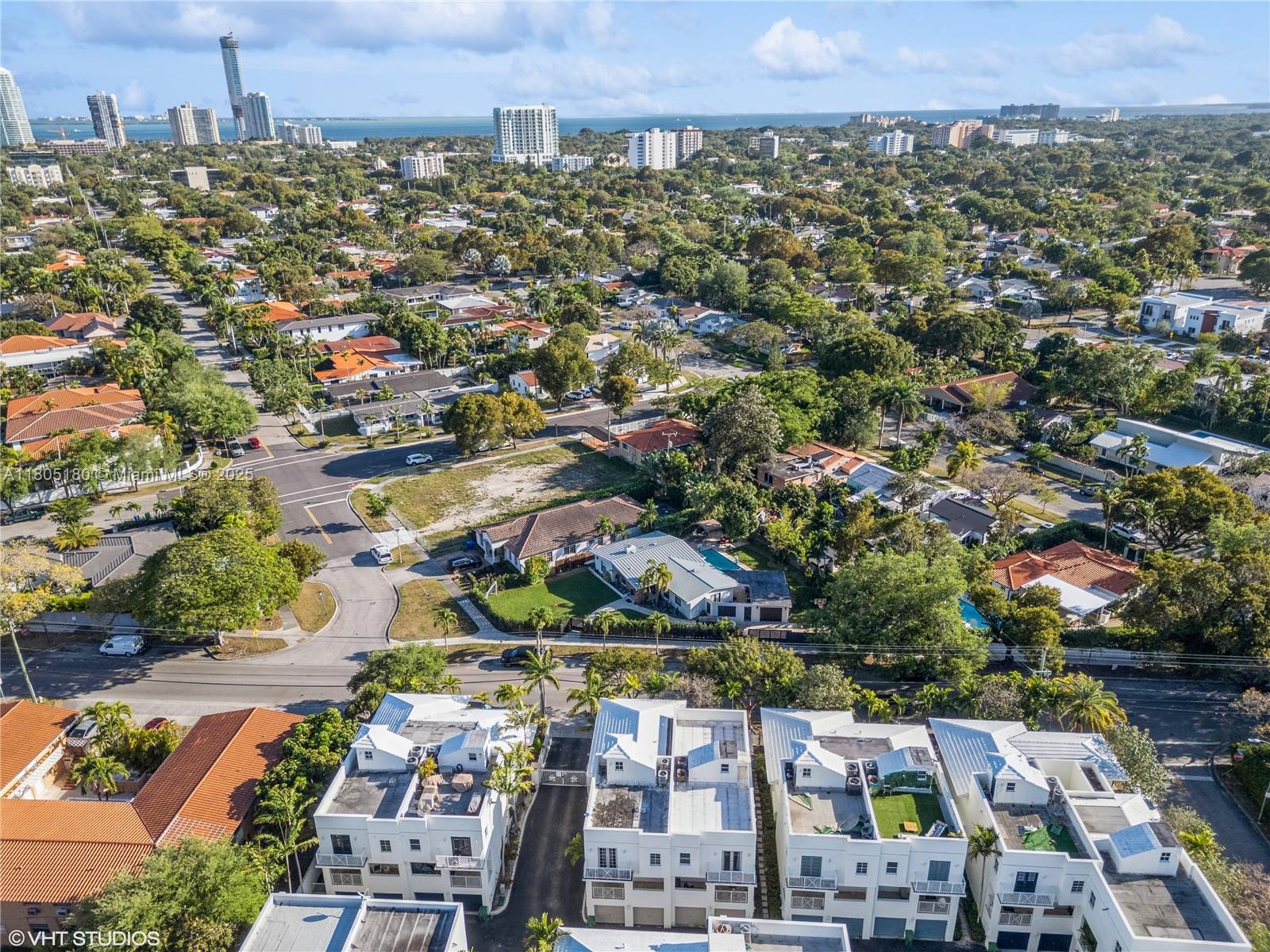 ROADS END VILLAGE CONDO - Residential